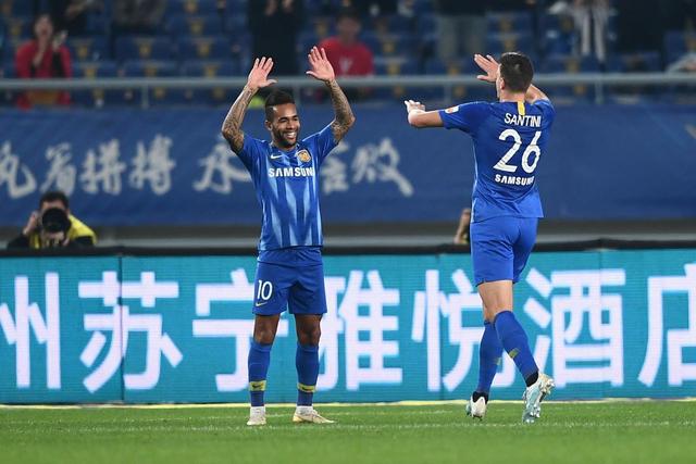 记者：参考戈登7000万镑转会巴萨，利物浦对加克波要价极高